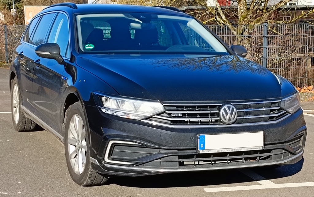 VW Passat Variant GTE